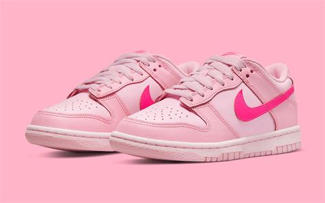 triple pink dunks size 5